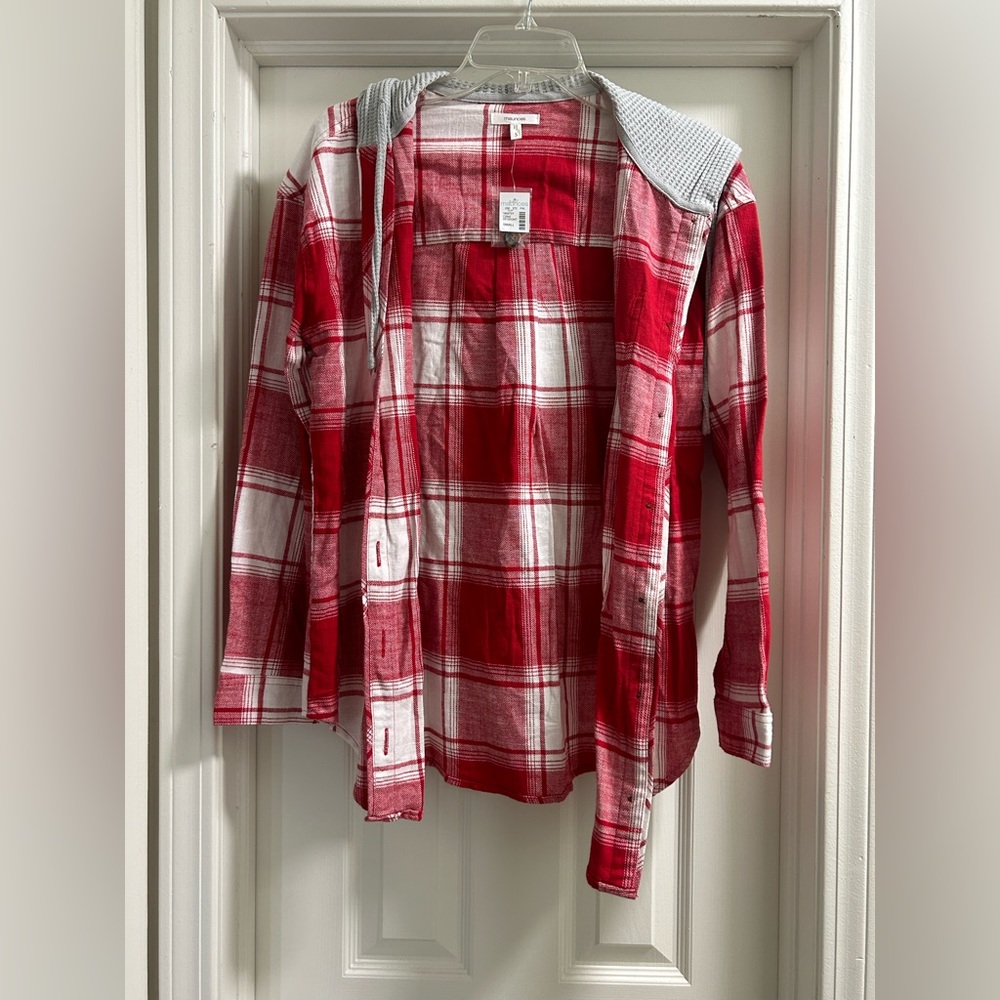 Maurices plaid hooded button-up shirt